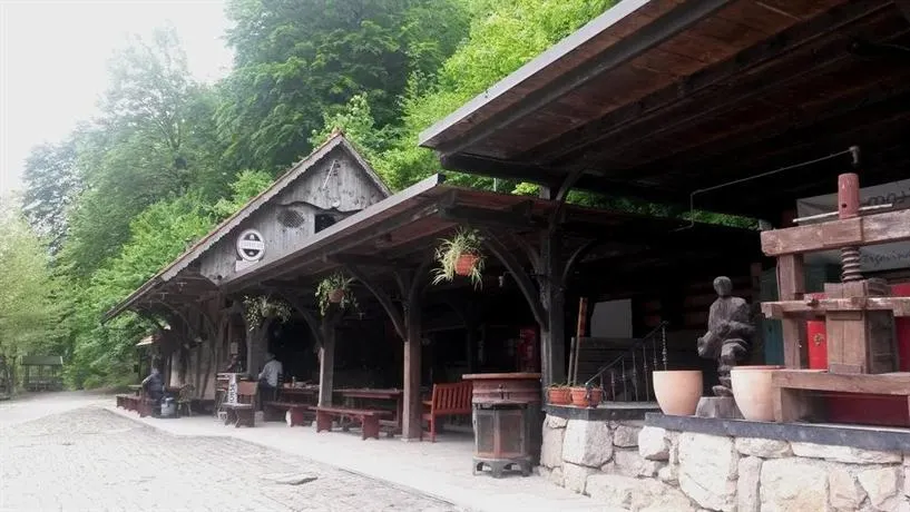 Kamp Jankovic - Image 1