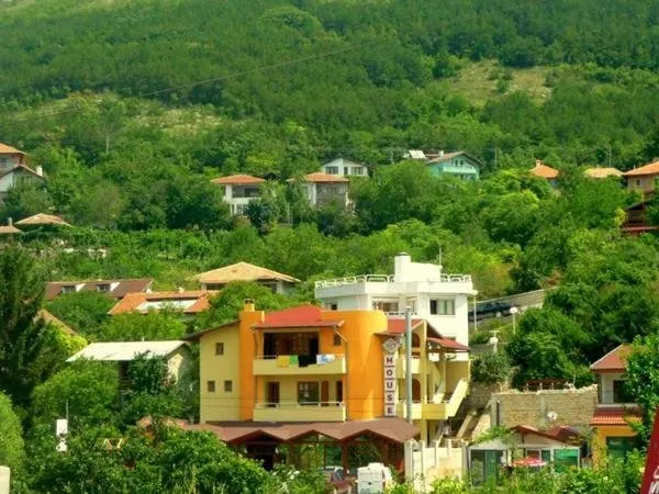 Hotel Alex - Image 1