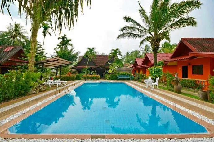 Praewa Villa 5 - Image 1