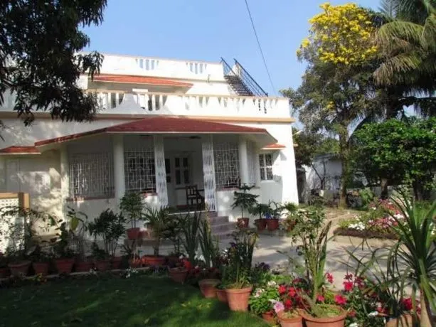 Vamoose Monpakhi - Image 1
