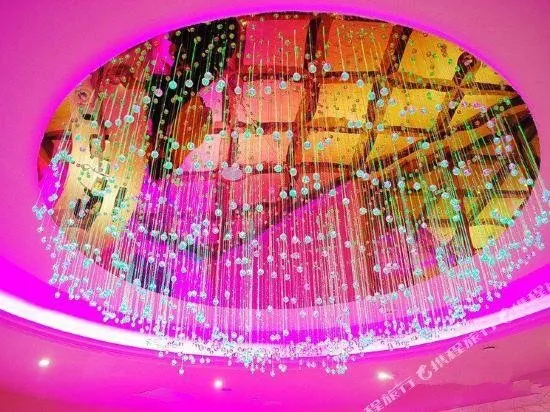 Ainawu E-sports Theme Hotel - Image 1