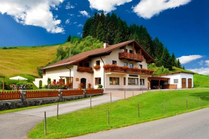 Gästehaus Tannhof - Image 1
