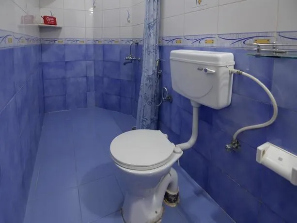 OYO Rooms Near Dukles Hospital Candolim - Image 1