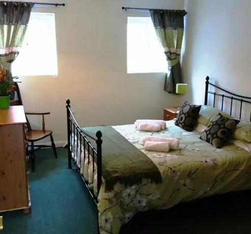 Hollin Barn Holiday Cottages - Image 1
