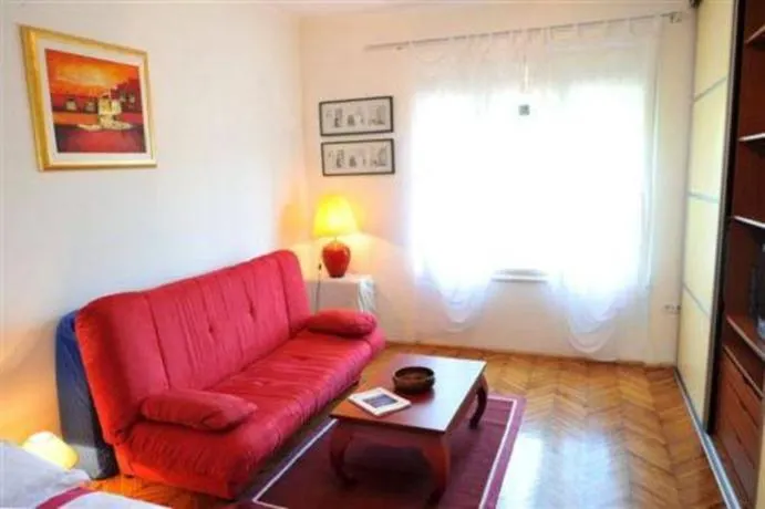 Homestay - Homestay - Apartment Happy Home in Zagreb - Image 1