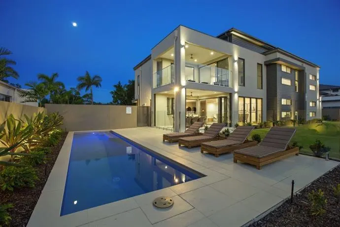 Amara @ Sanctuary Cove - Image 1