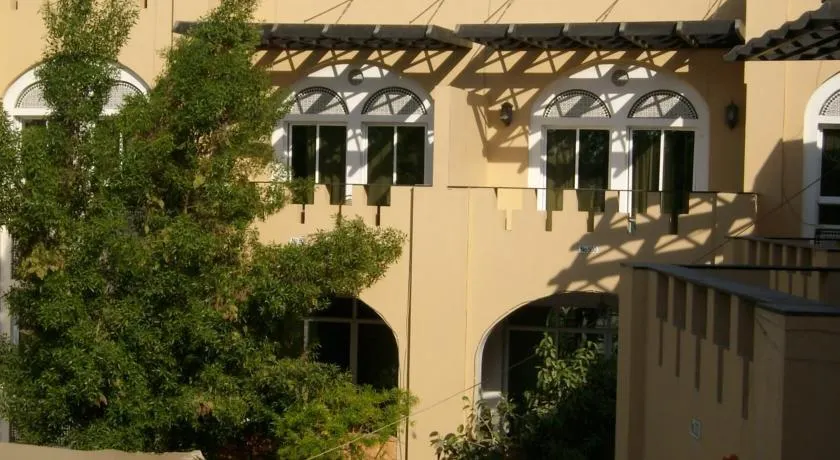 Caravan Resort - Image 1