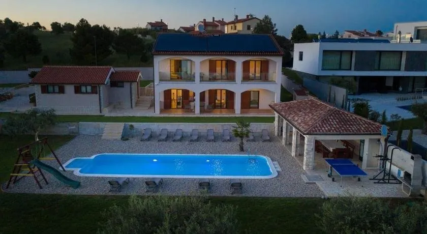 Villa Mare Pomer - Image 1