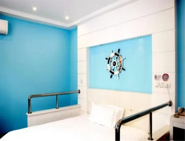 City Mini Hotel Qingdao Development Zone Haishang Jianianhua - Image 1