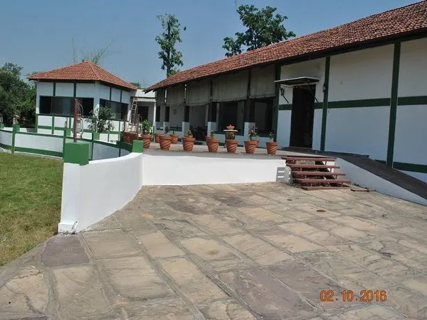 Touchwood Resort - Image 1