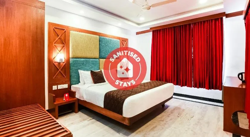 Hotel Chembarathy Garden by OYO Rooms - Image 1
