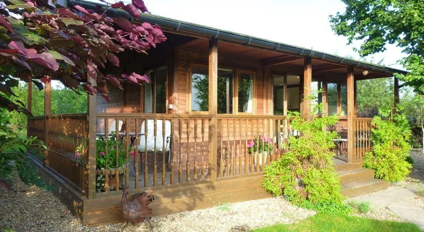 Lakeside Town Farm - Image 1