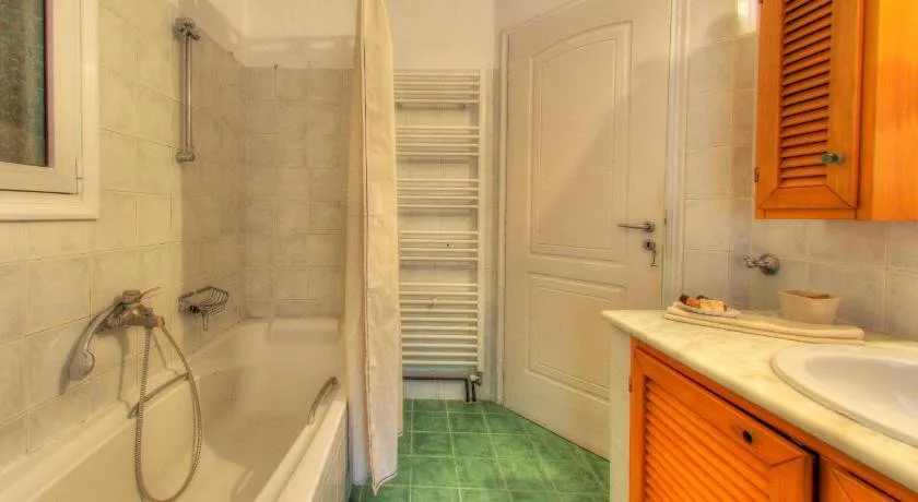 Kommeno Great View House - Image 1