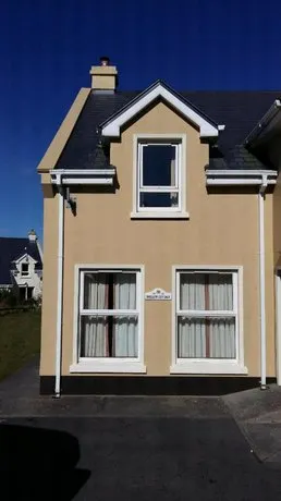 Hollow cottage - Image 1