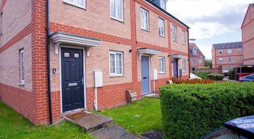 Turners gardens - Image 1