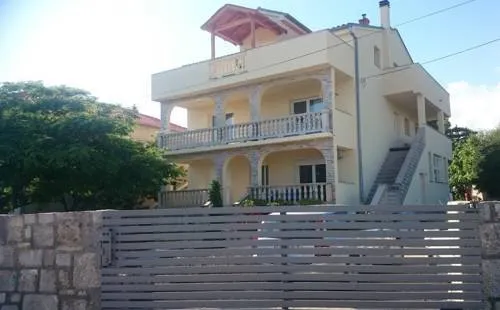 Holiday Home Universum - Image 1