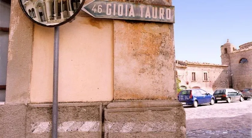 La Casa nel Borgo - Image 1