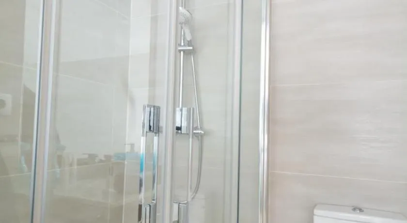 ELuxuria Sunny Villa - Image 1