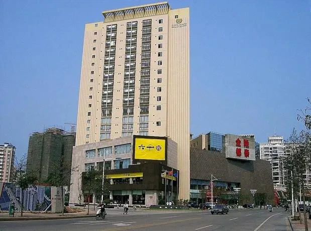 King's Palace Hotel - Image 1