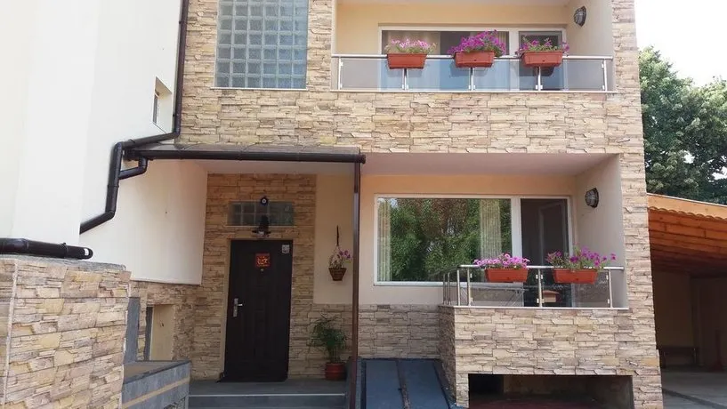 Guest House Amira Kranevo - Image 1