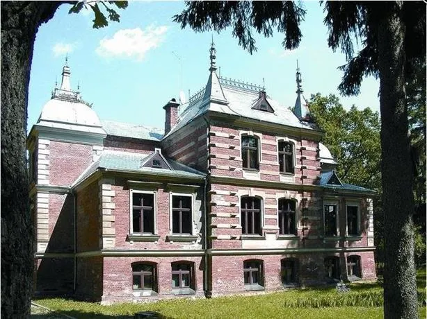 Viesu Nams Aumeisteri - Image 1