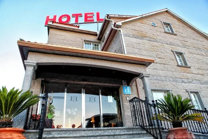 Hotel San Carlo - Image 1