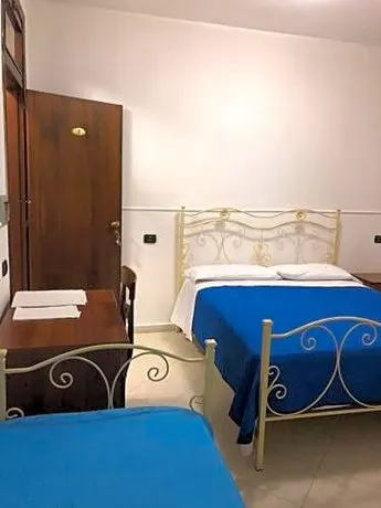 Motel Annalisa - Image 1