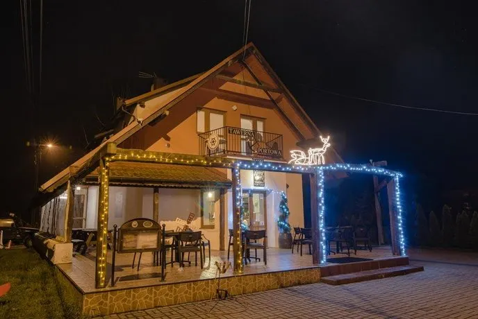 Miasteczko Portowe Bed And Breakfast - Image 1