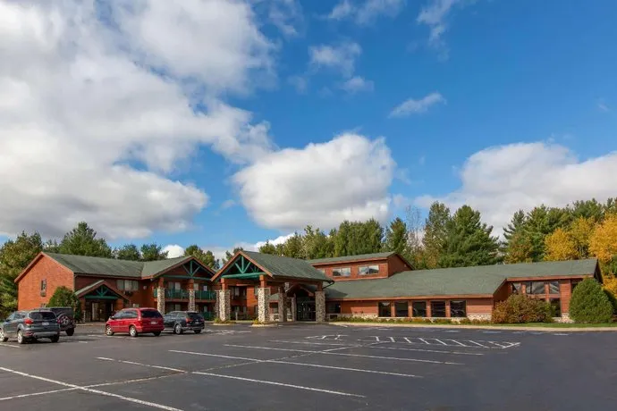 AMERICINN LODGEANDSTE LADYSMITH - Image 1