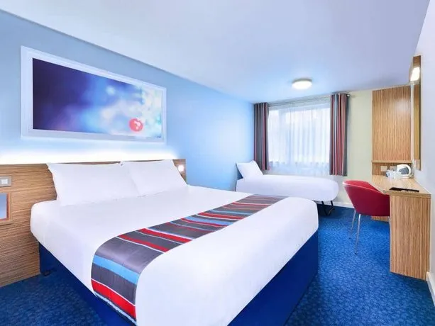 Travelodge Norwich Central Hotel - Image 1