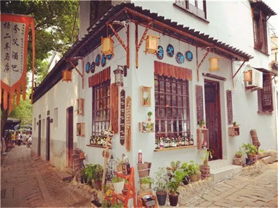 Tongli Xishi Design Guesthouse - Image 1