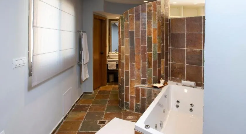 Romantic suite in Caesarea - Image 1