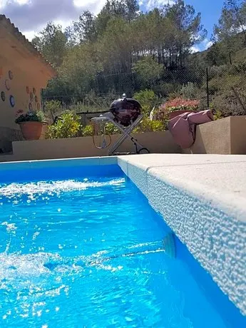 B&B Jetizo - Image 1