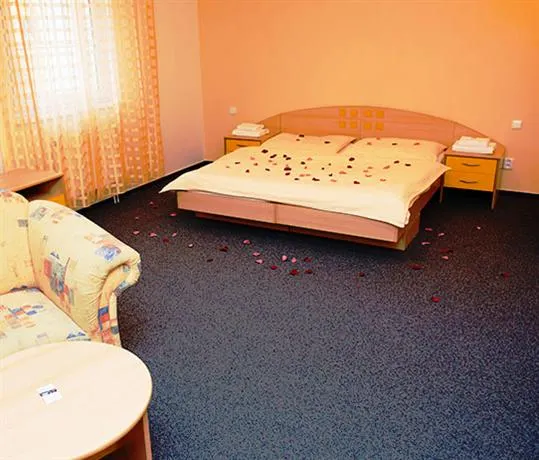 Hotel Siem - Image 1