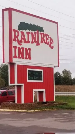 Hotel New Castle IN Hwy 3 - Image 1