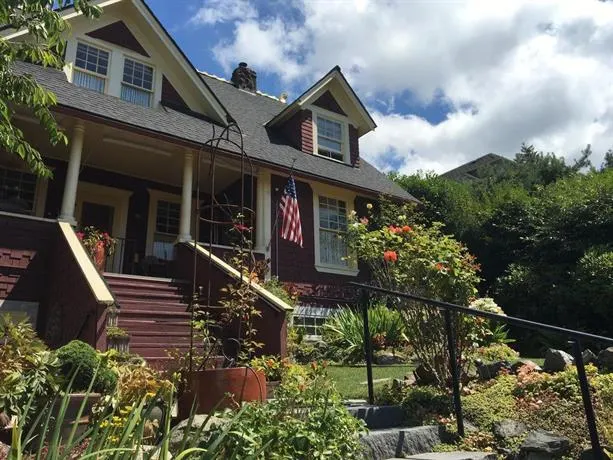 The Guest House - Image 1