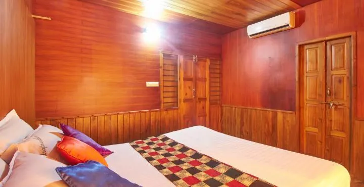 Houseboat - Indraprastham - Image 1