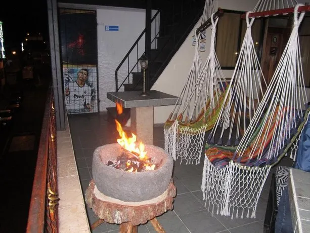 Las Rocas Hostal - Image 1