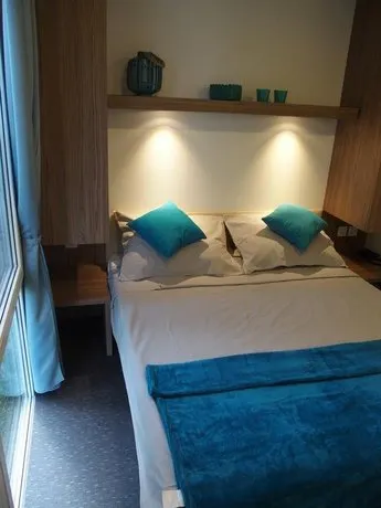 Luxury Mobilehome Lucina Bay - Image 1