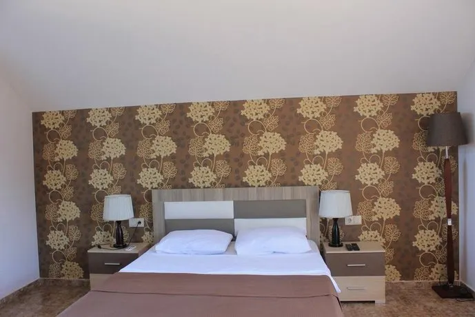 SeaZone Hotel - Image 1