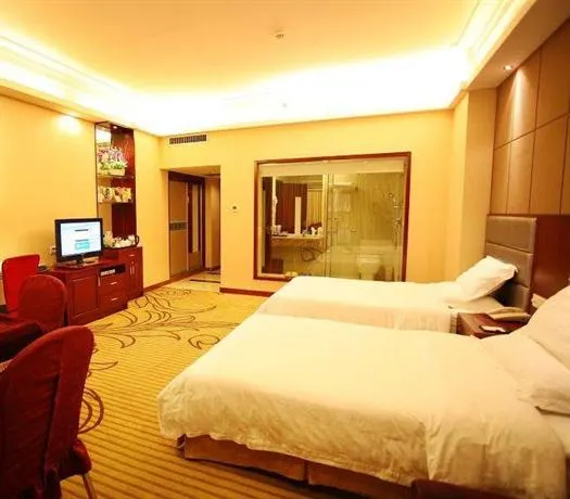 Tongtian Hotel - Image 1