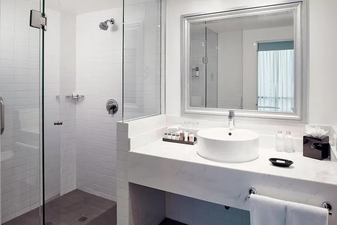 SHERATON AMBASSADOR - Image 1