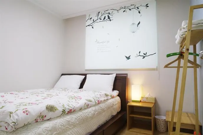 Comfortable as your home - JS1 - Image 1