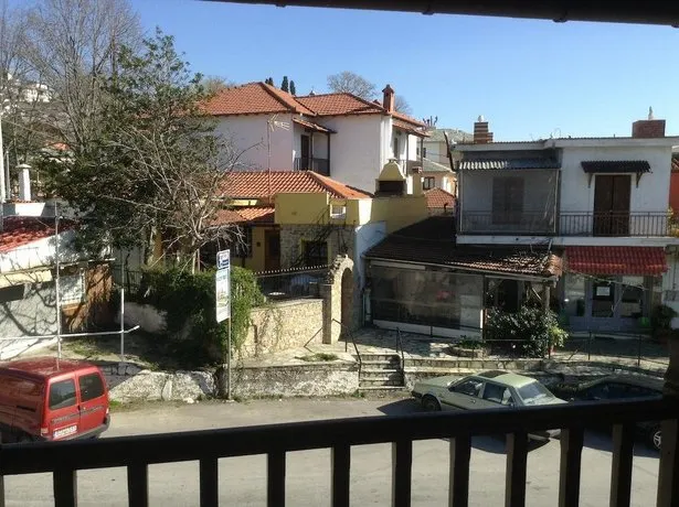Guesthouse Kontorizos - Image 1