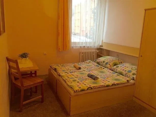 Beskyd Hotel - Image 1