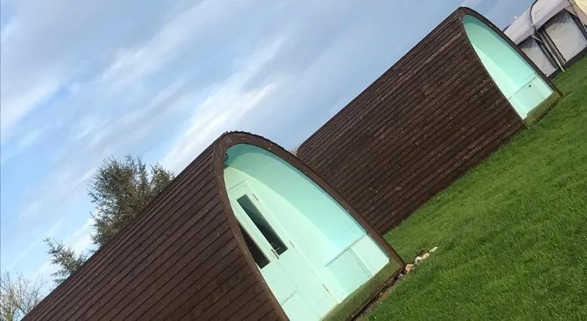 Meadow Glamping - Image 1