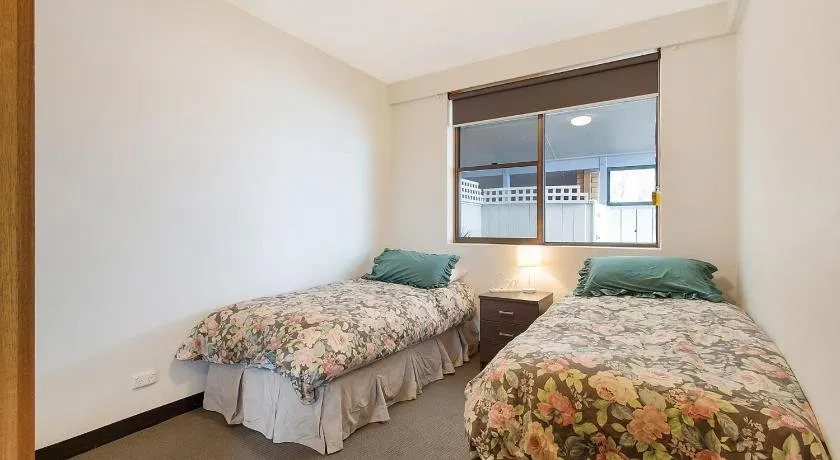Sheridan Court on Wagonga - Image 1
