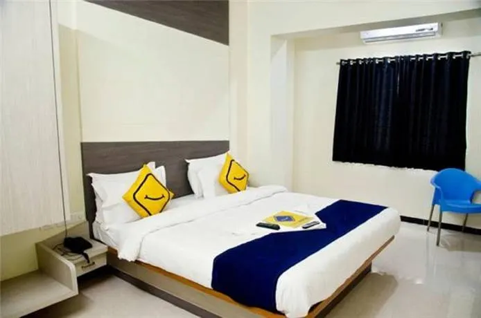Vista Rooms At Shashtri Maidan - Image 1