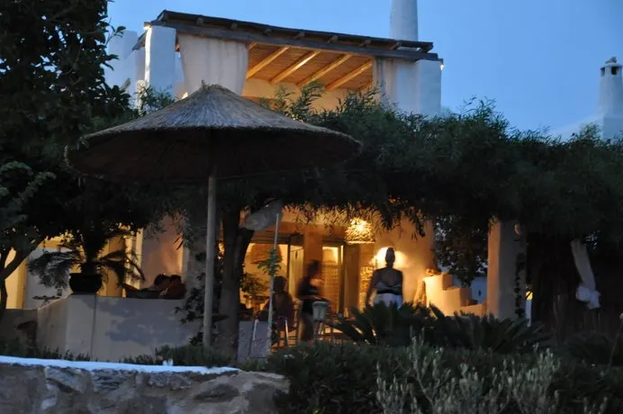 Paros Villas - Image 1