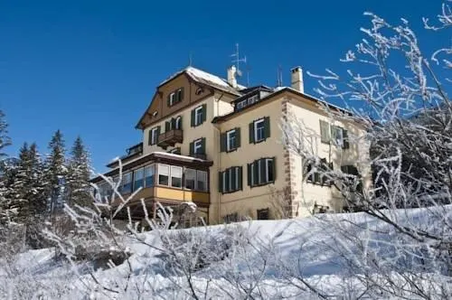 Hotel Baur Am See - Image 1